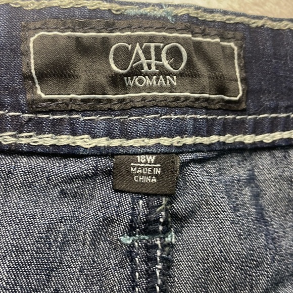 Cato Dark Blue Denim Shorts with Sparkling Details on the Pockets - Picture 8 of 8